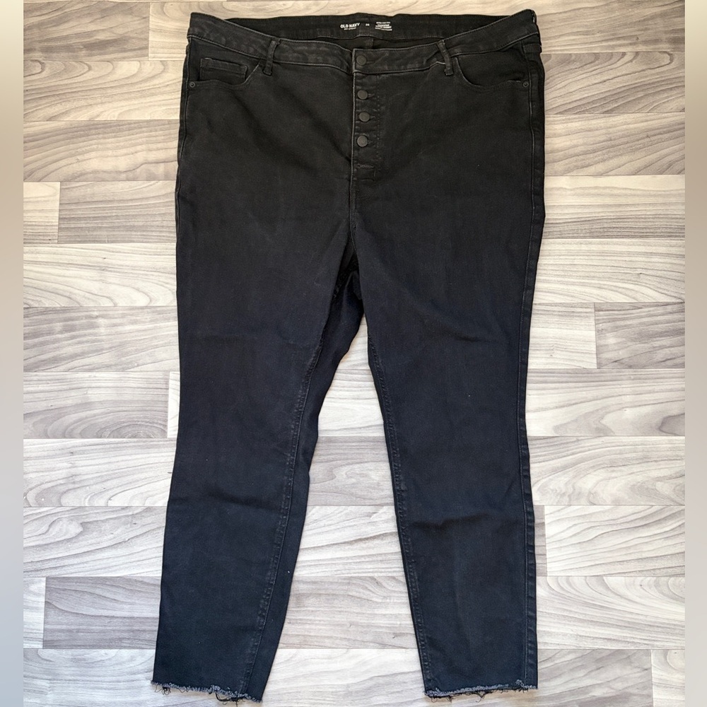 Old Navy Extra High‑Rise Rockstar Super Skinny Jeans | Black | Size 26 - Picture 1 of 3